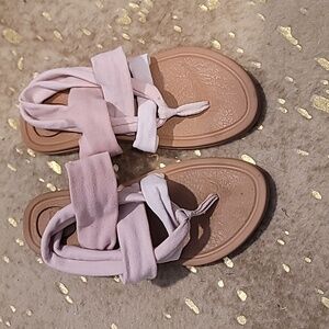 Super comfy yoga sandals